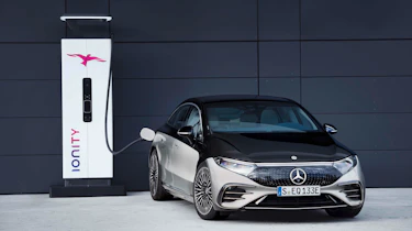 Mercedes EQS