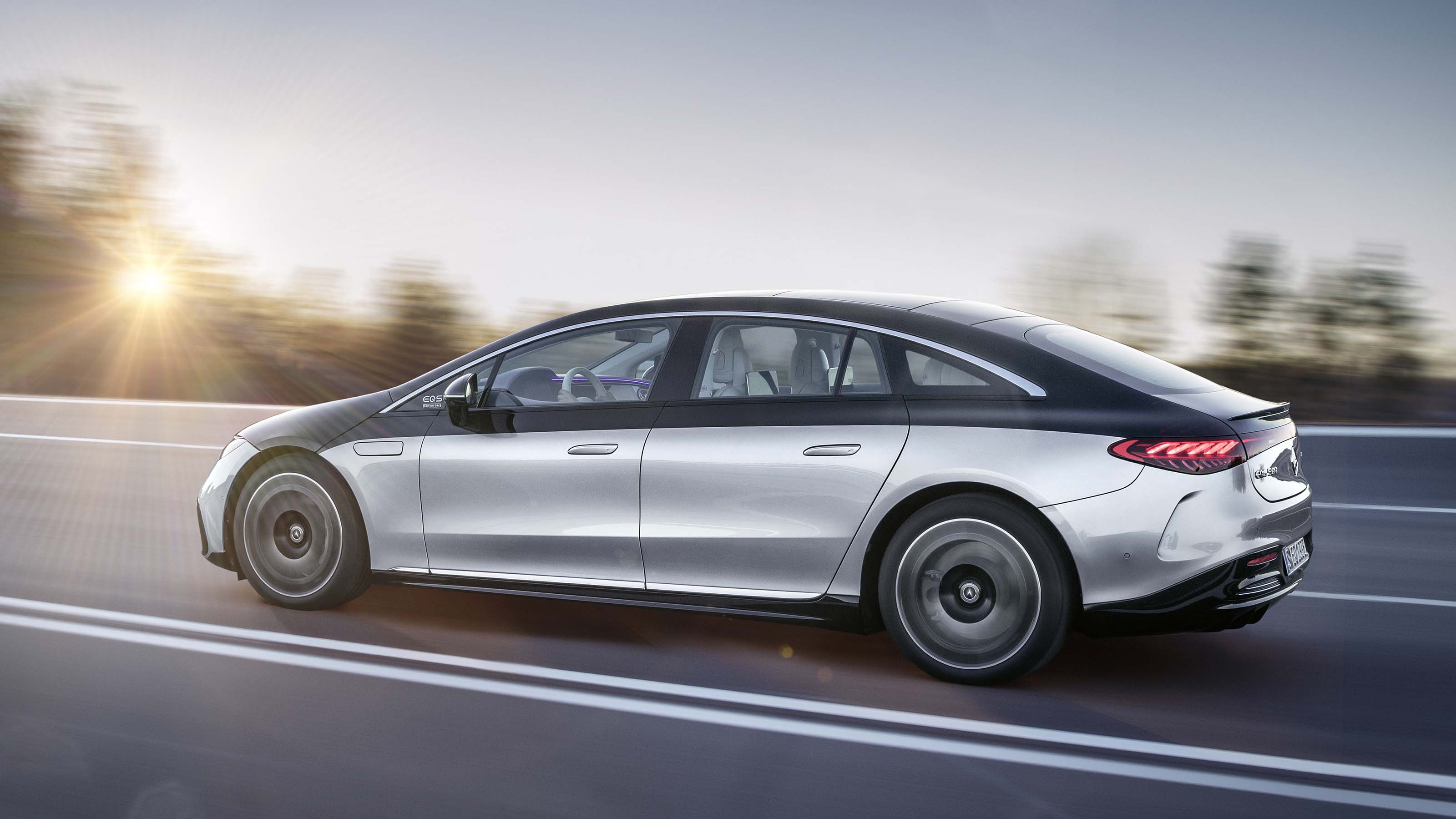Mercedes EQS
