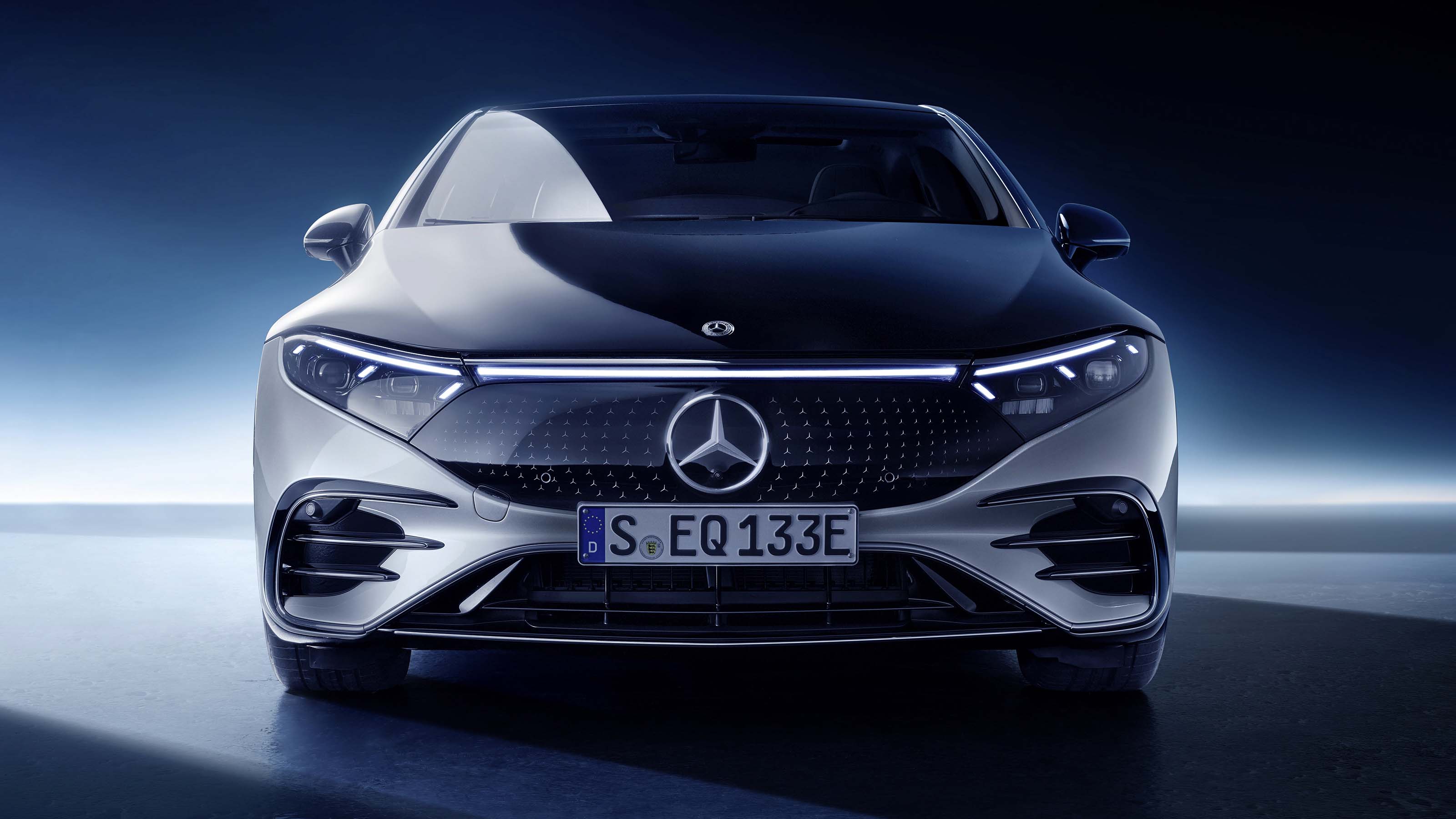 Mercedes EQS