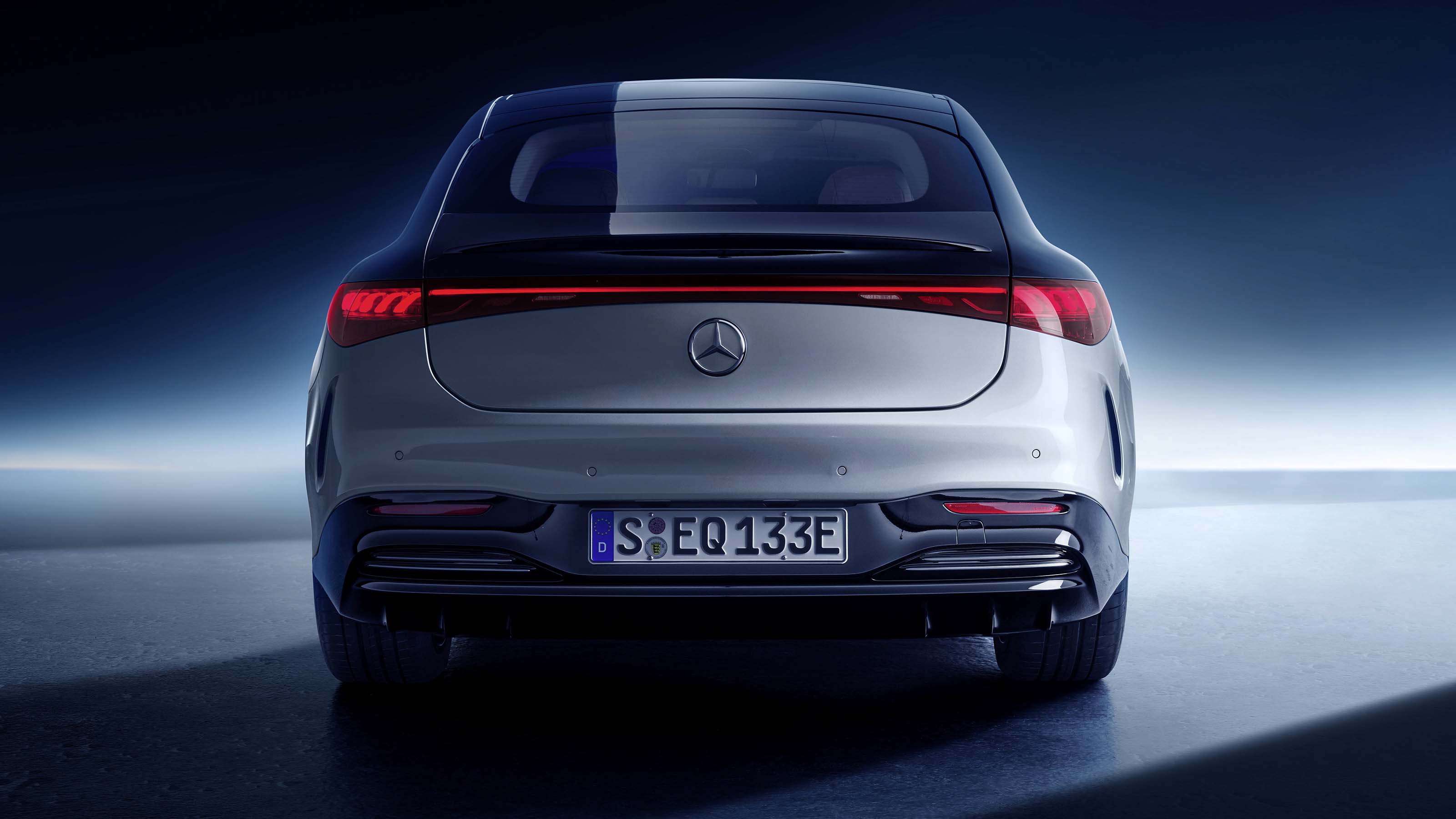 Mercedes EQS
