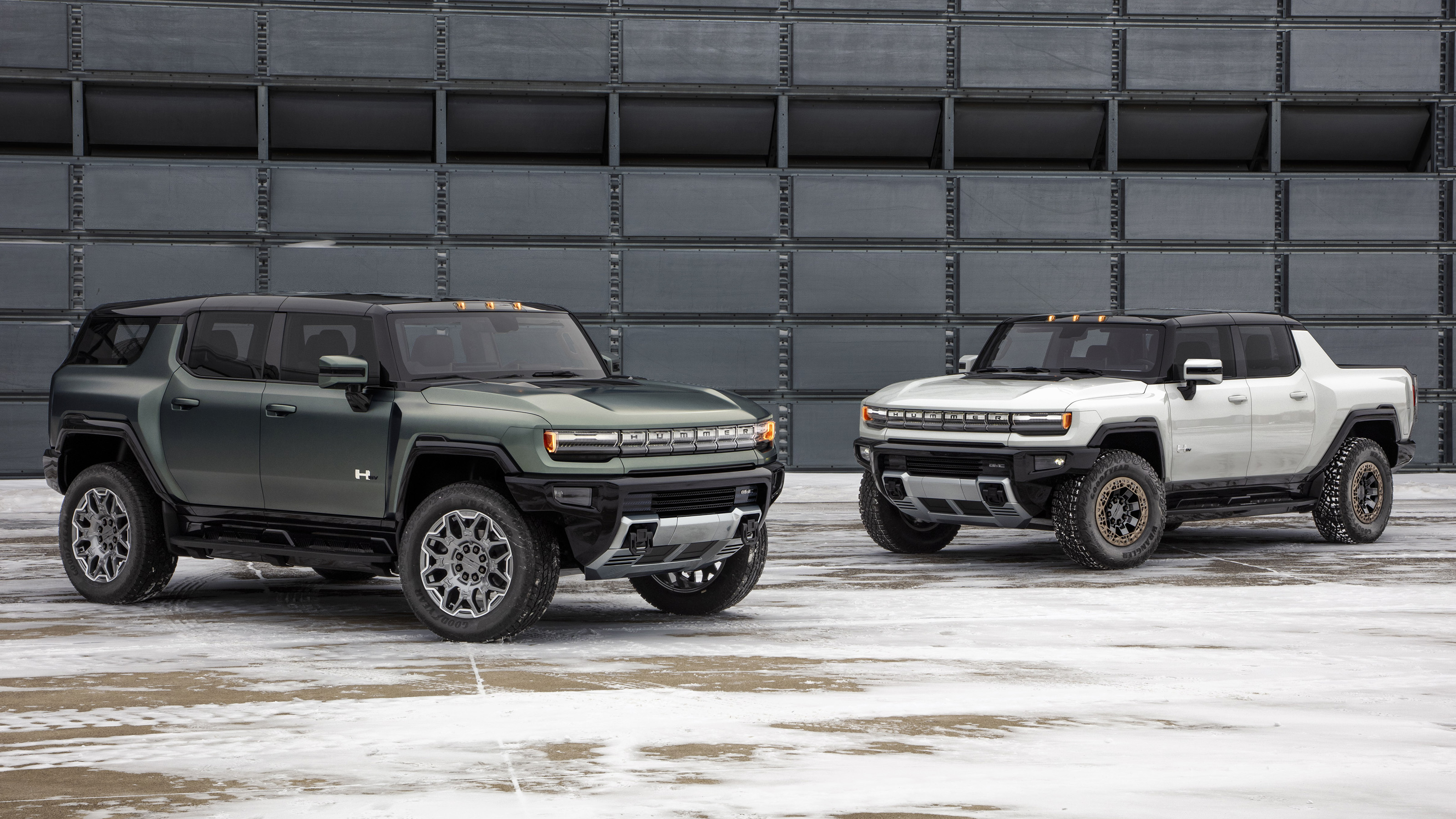 Electric GMC Hummer SUV - Exterior