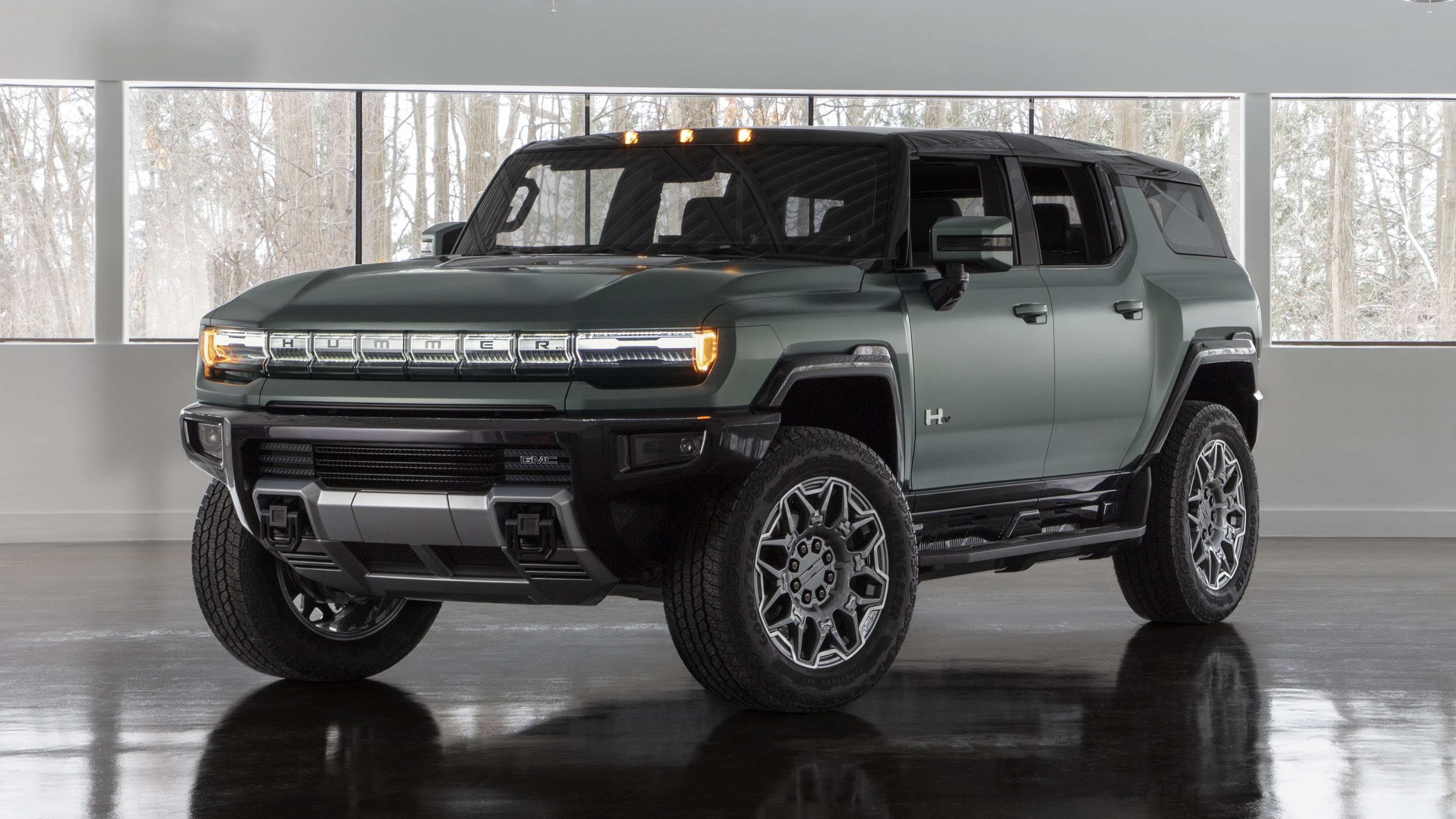 Electric GMC Hummer SUV - Exterior