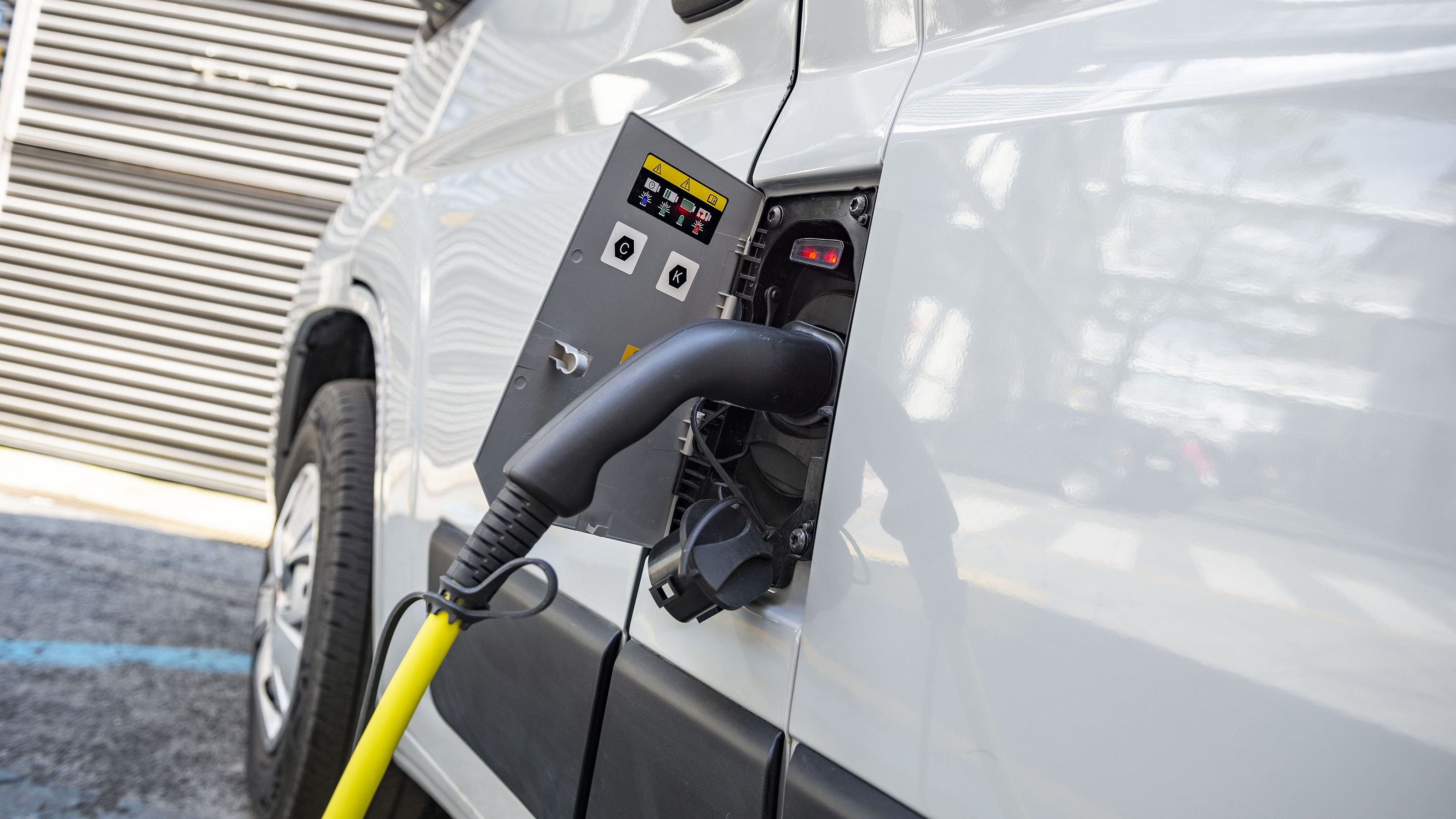 2021 Fiat E-Ducato - Charging