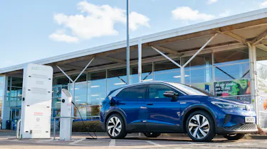 Volkswagen ID.4 charging