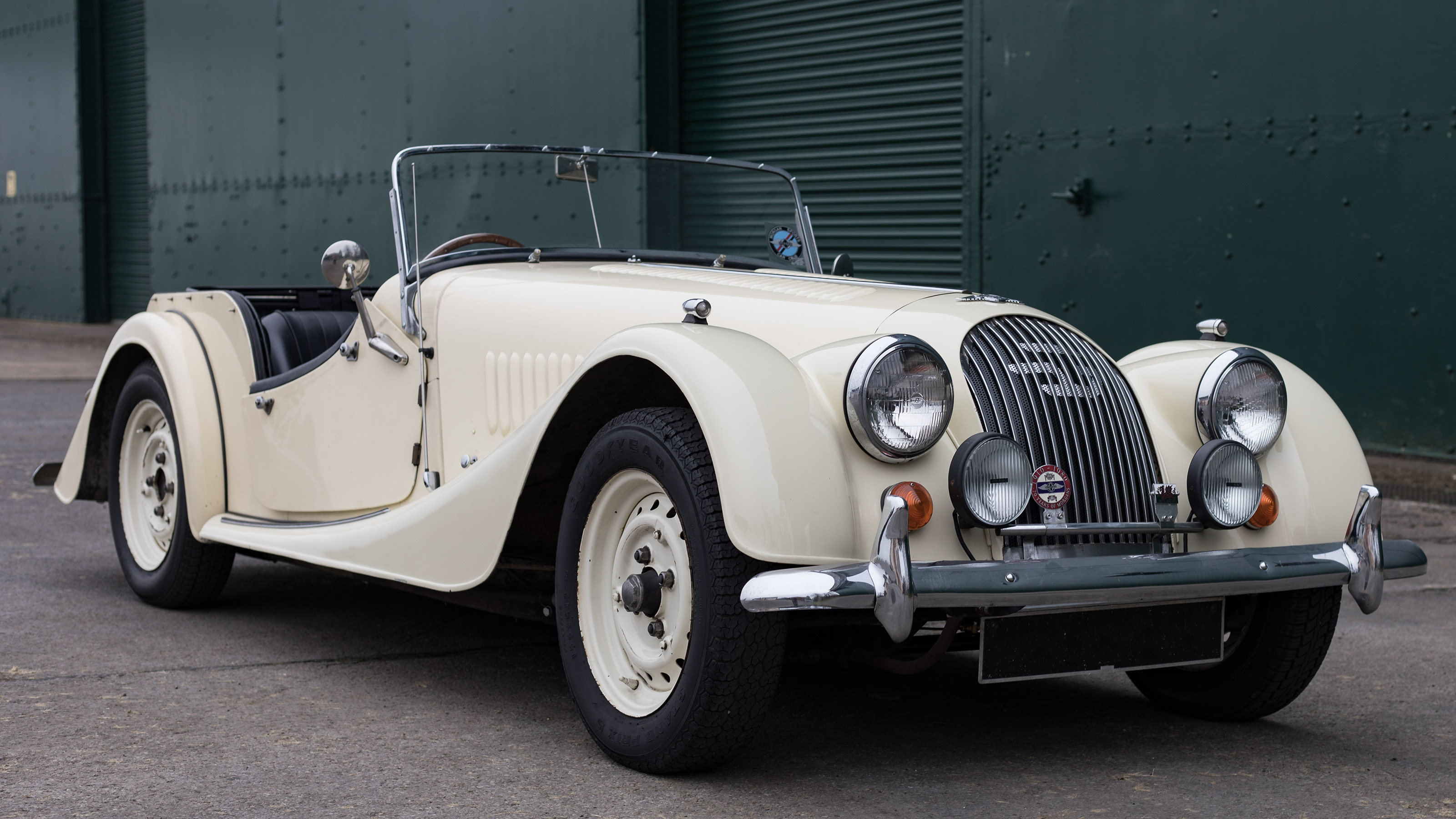 Electric Morgan 4/4