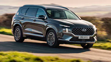 Hyundai Santa Fe Hybrid