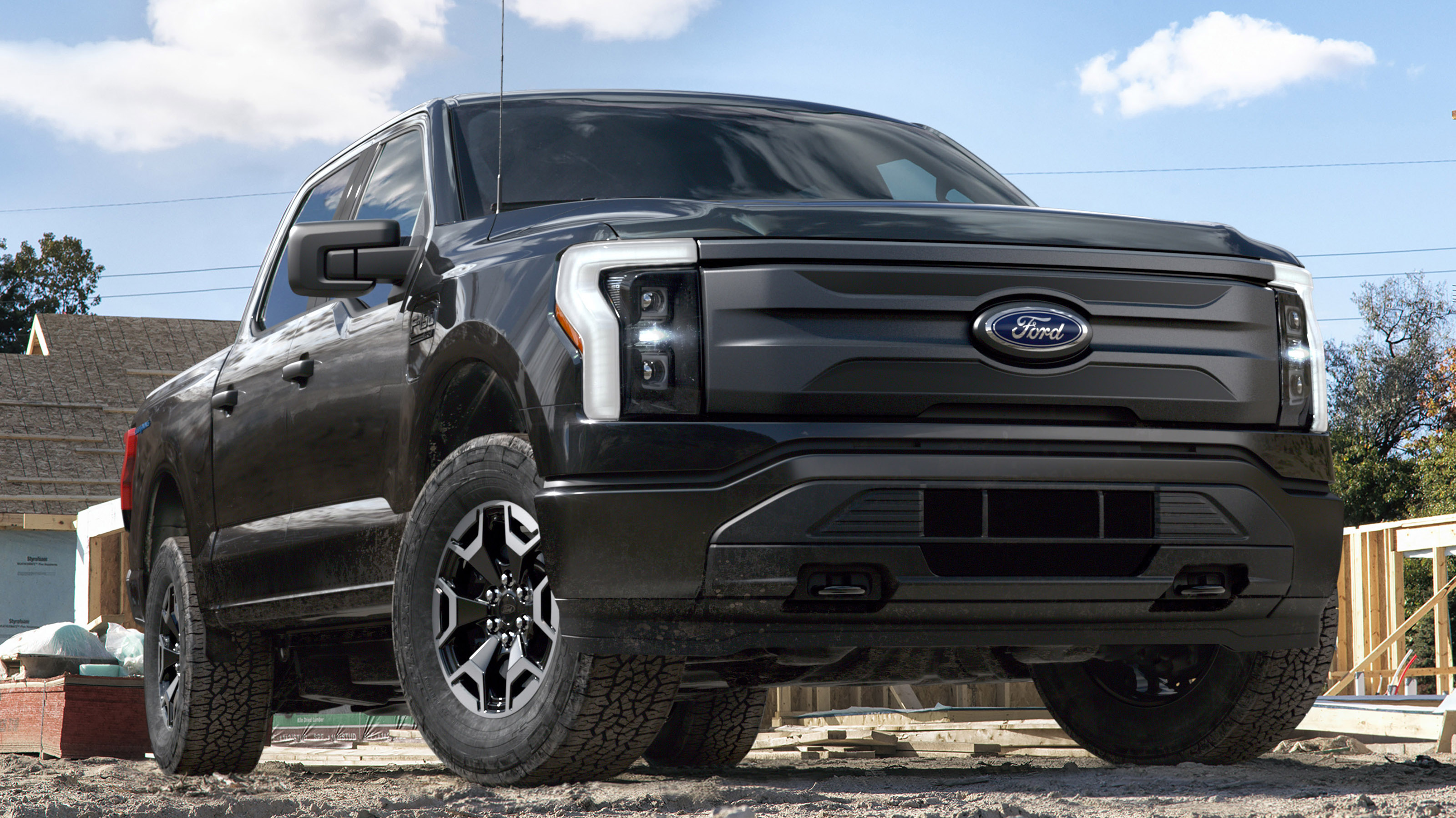 Ford F-150 Lightning Pro