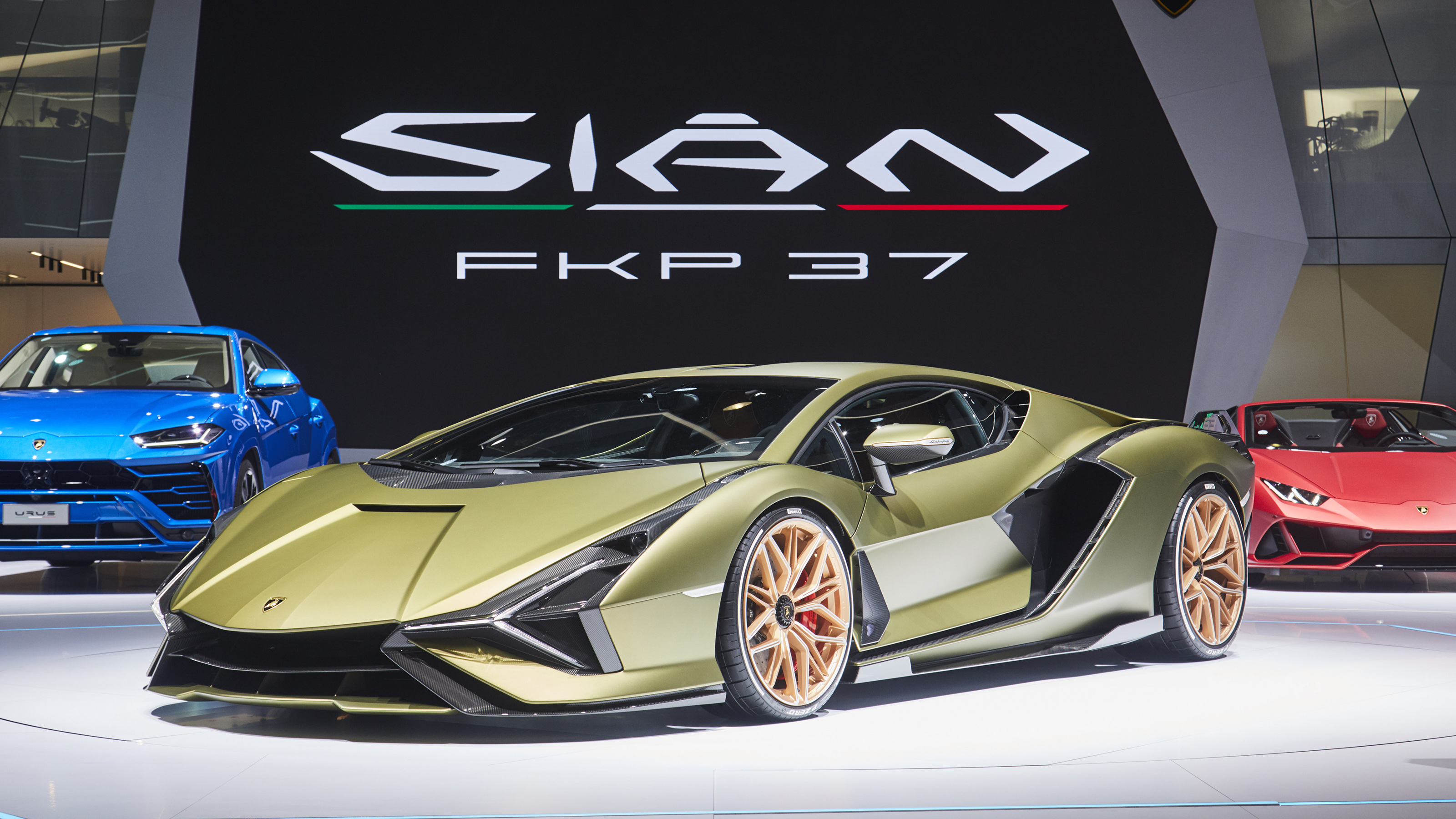 Lamborghini Sian hybrid hypercar