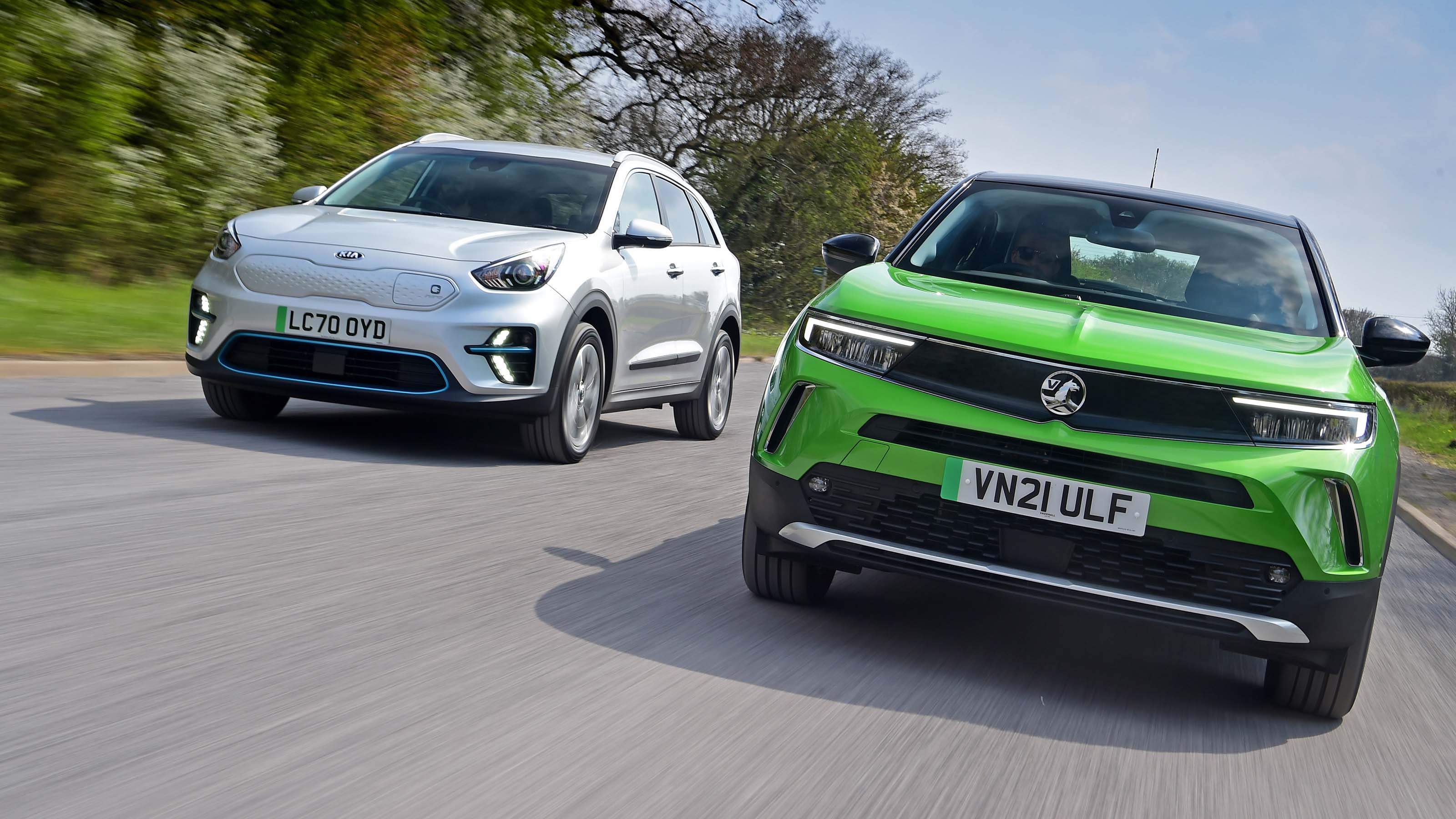 Kia e-Niro vs Vauxhall Mokka-e