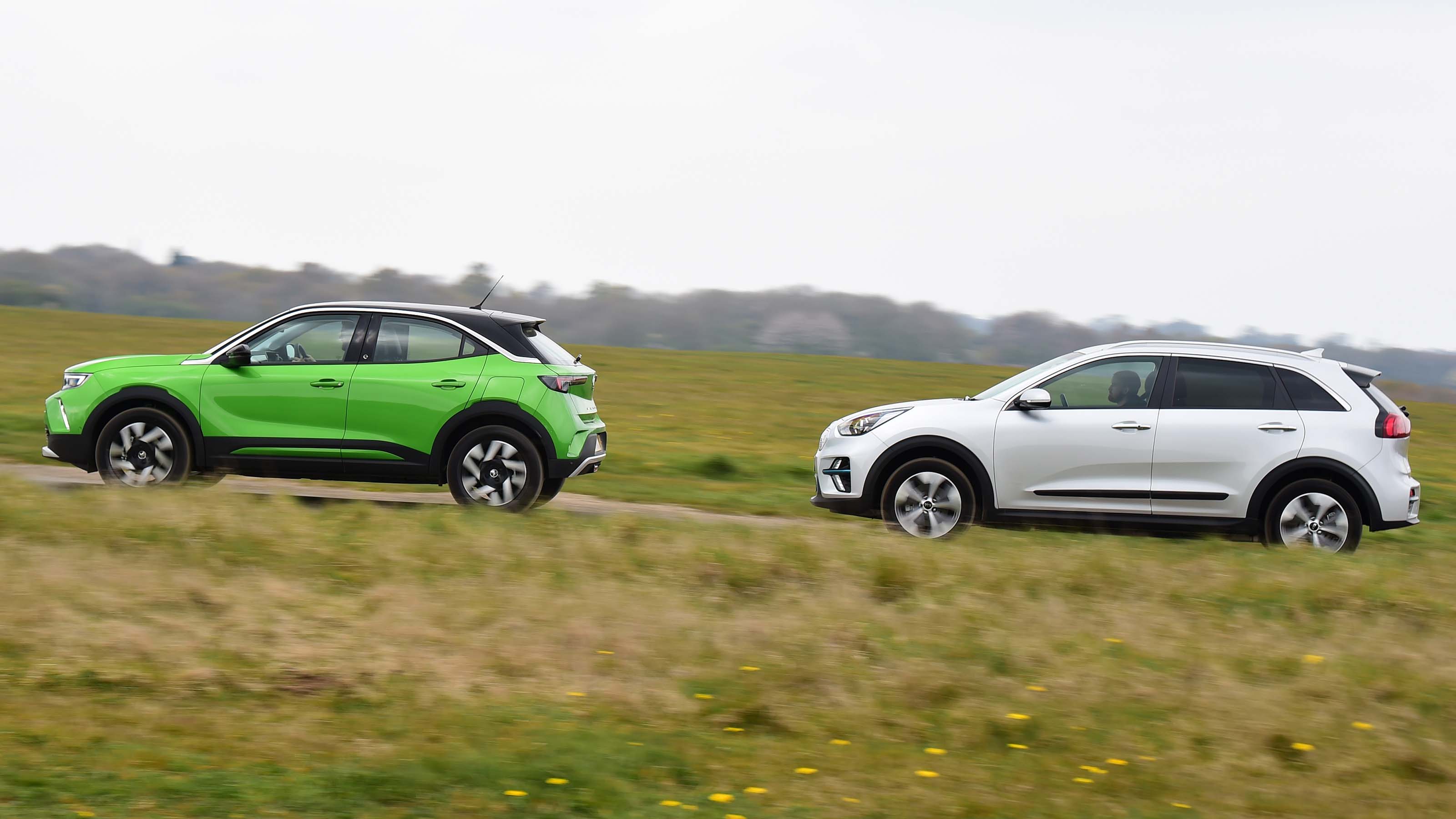 Kia e-Niro vs Vauxhall Mokka-e