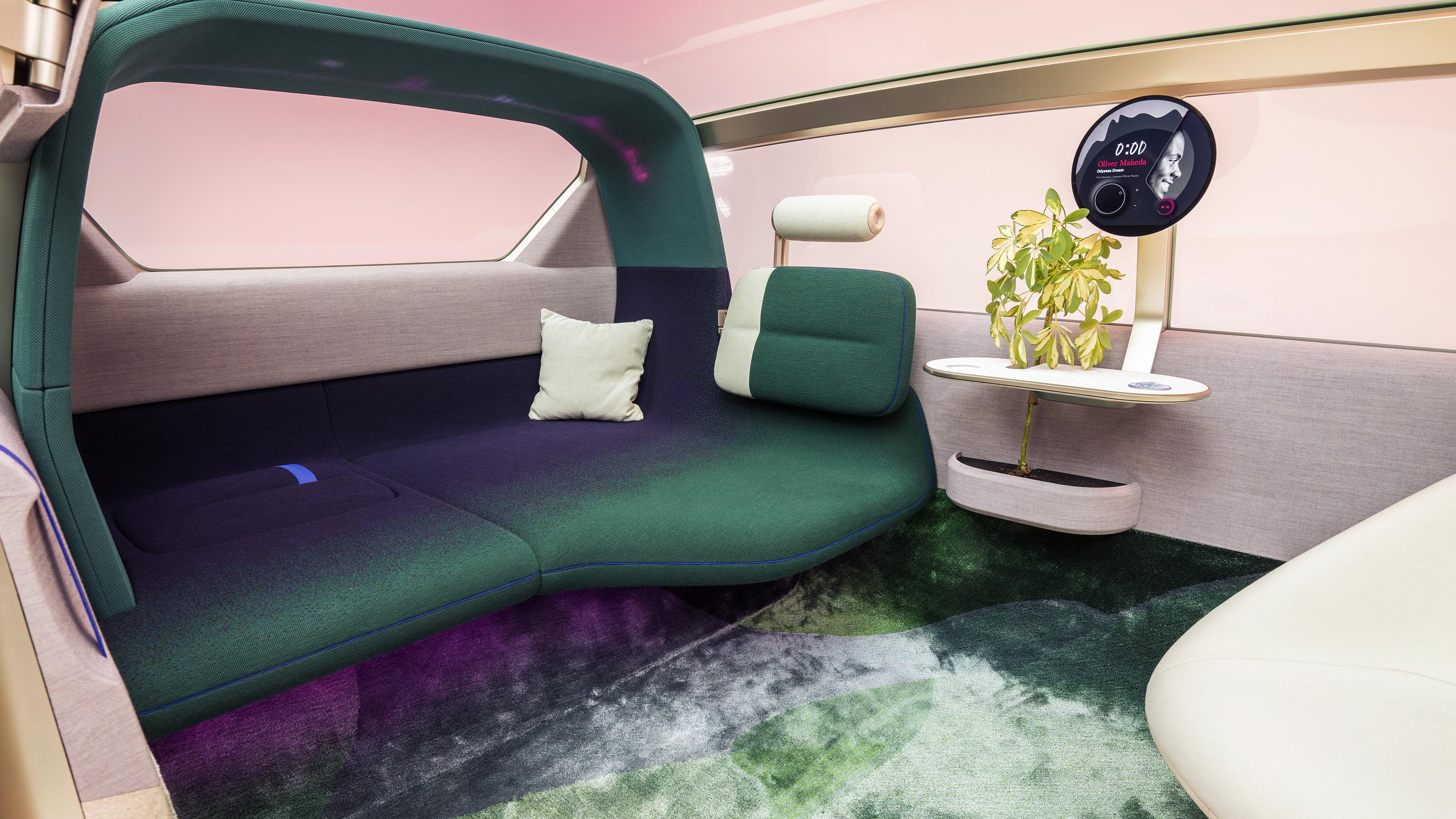 MINI Urbanaut interior