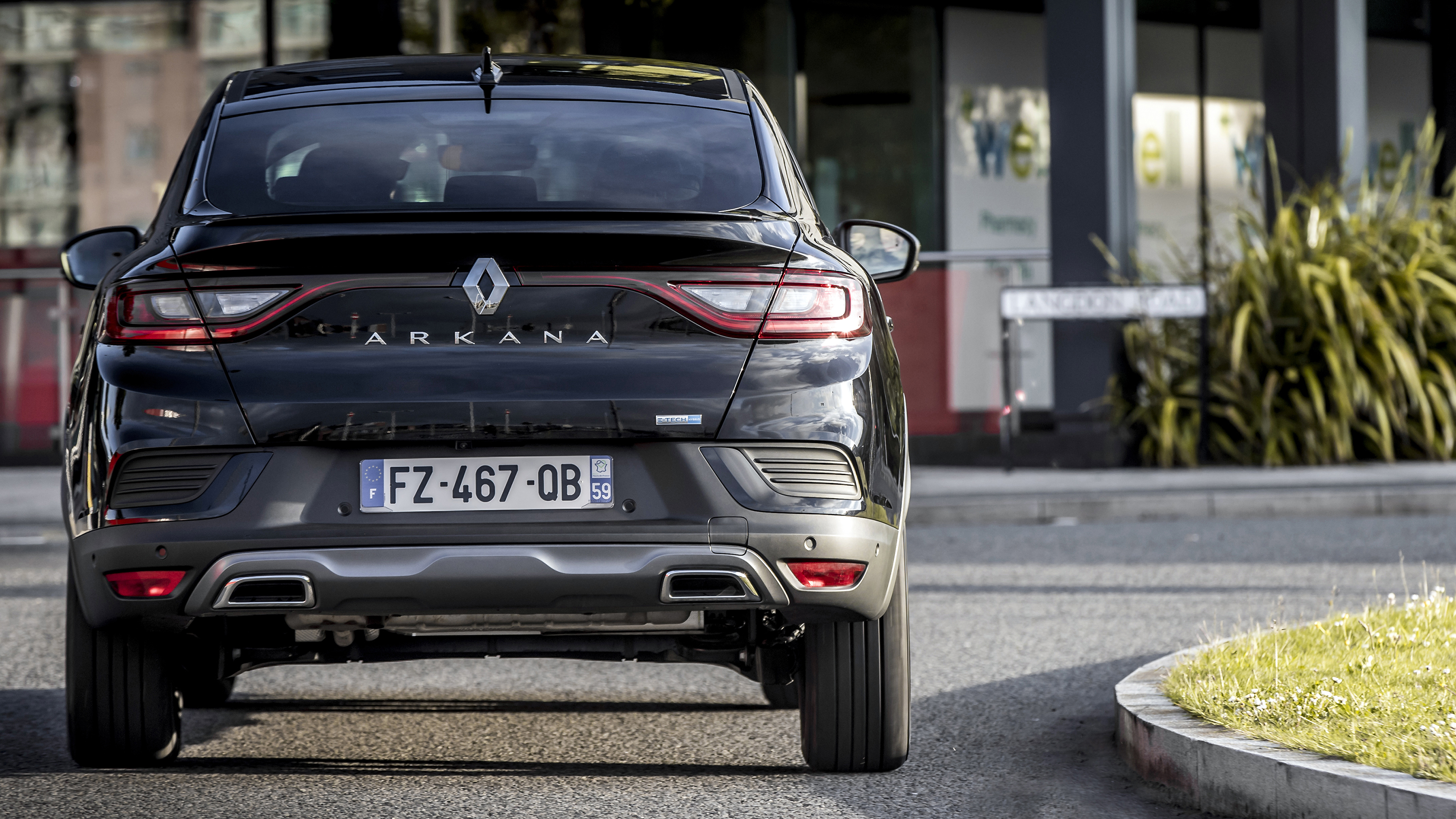 Renault Arkana E-TECH hybrid