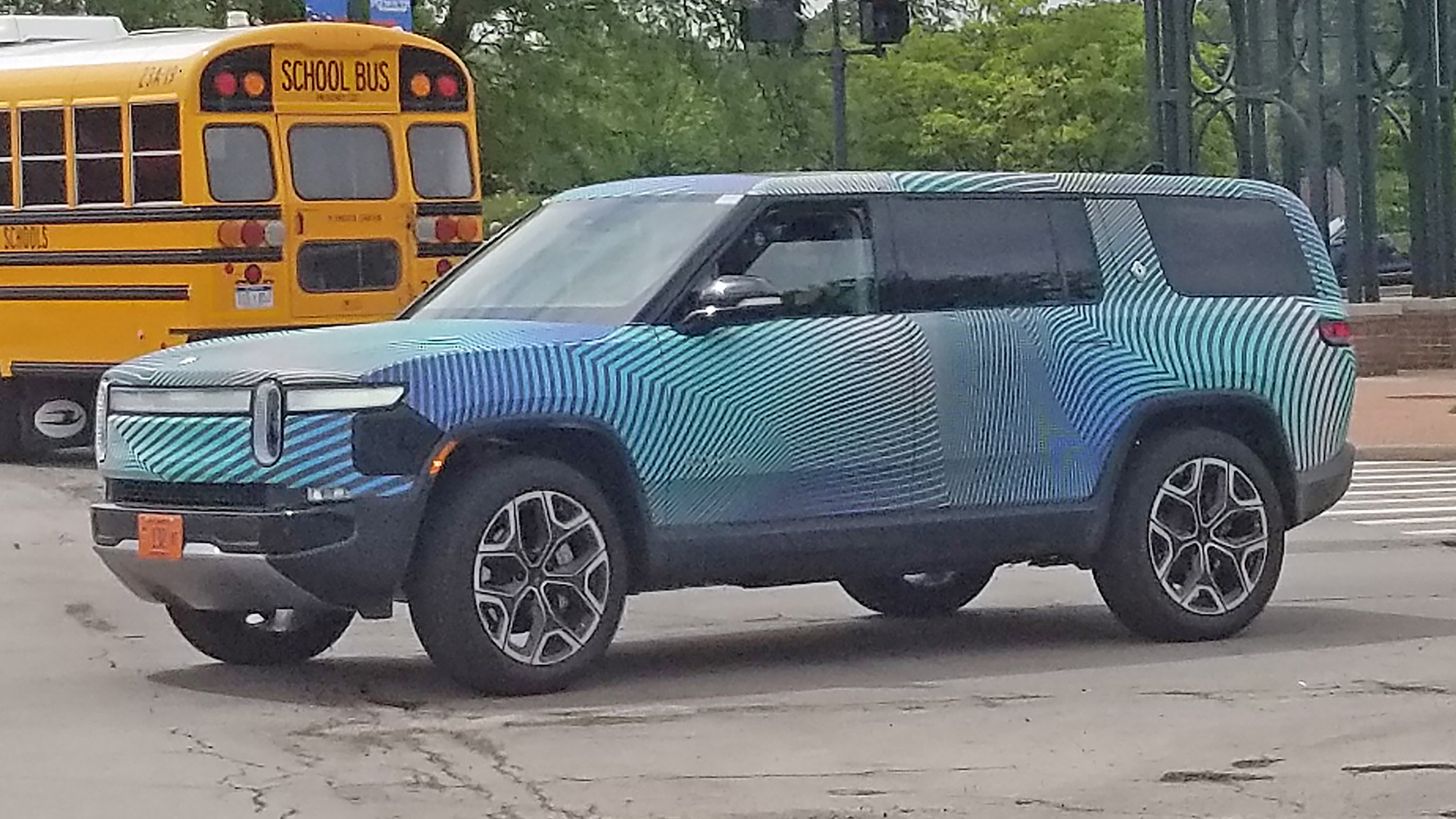 Rivian R1S spy shot