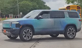 Rivian R1S spy shot