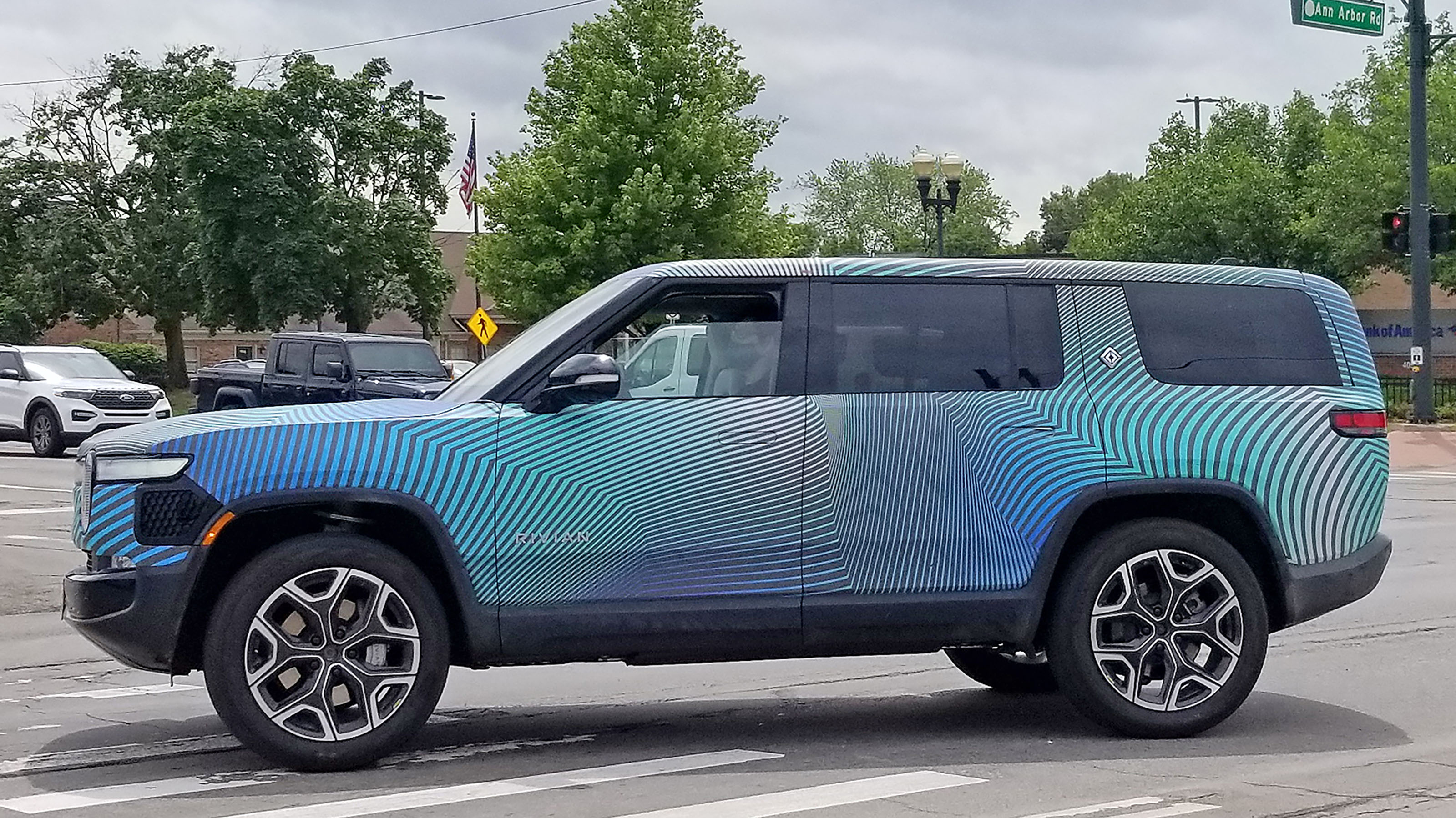 Rivian R1S spy shot