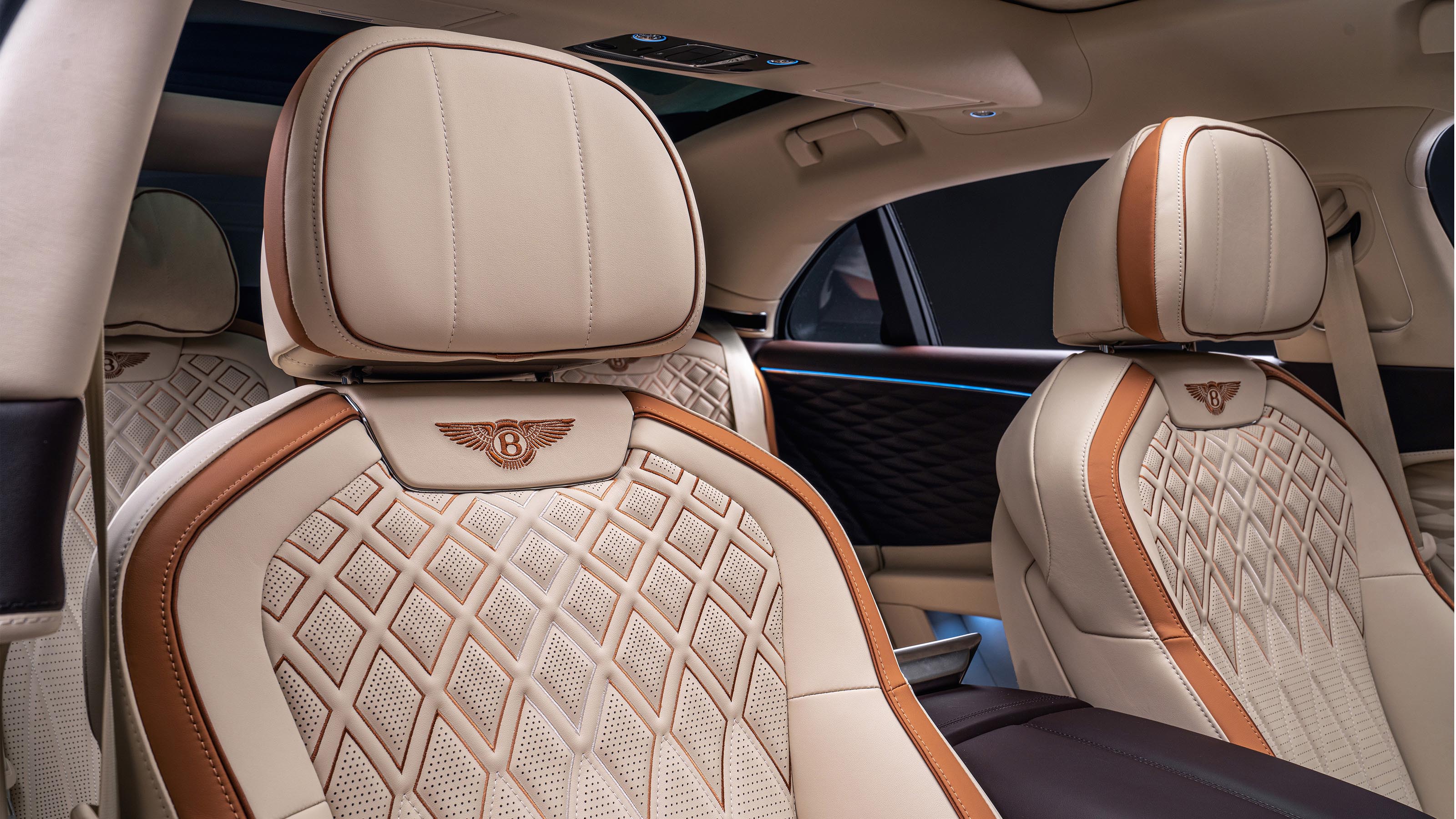 Bentley Flying Spur Hybrid Odyssean Edition