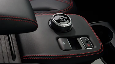 Ford Mustang Mach-E - centre console