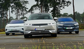 Hyundai Ioniq 5 vs Ford Mustang Mach-E vs Volkswagen ID.4