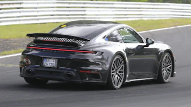 Hybrid Porsche 911 spy shot