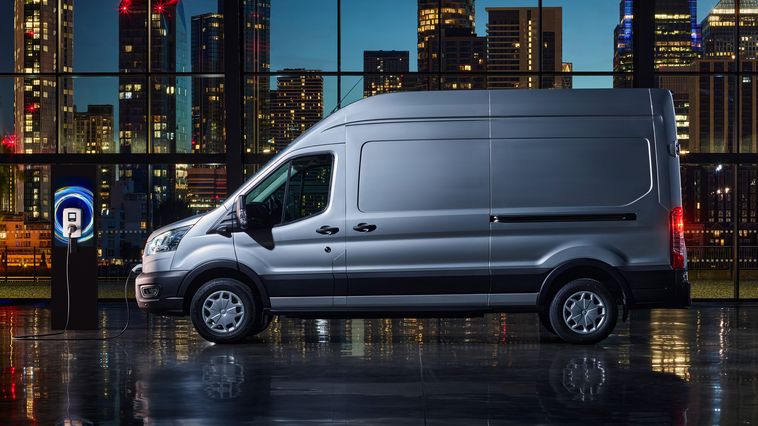 2022 Ford E-Transit