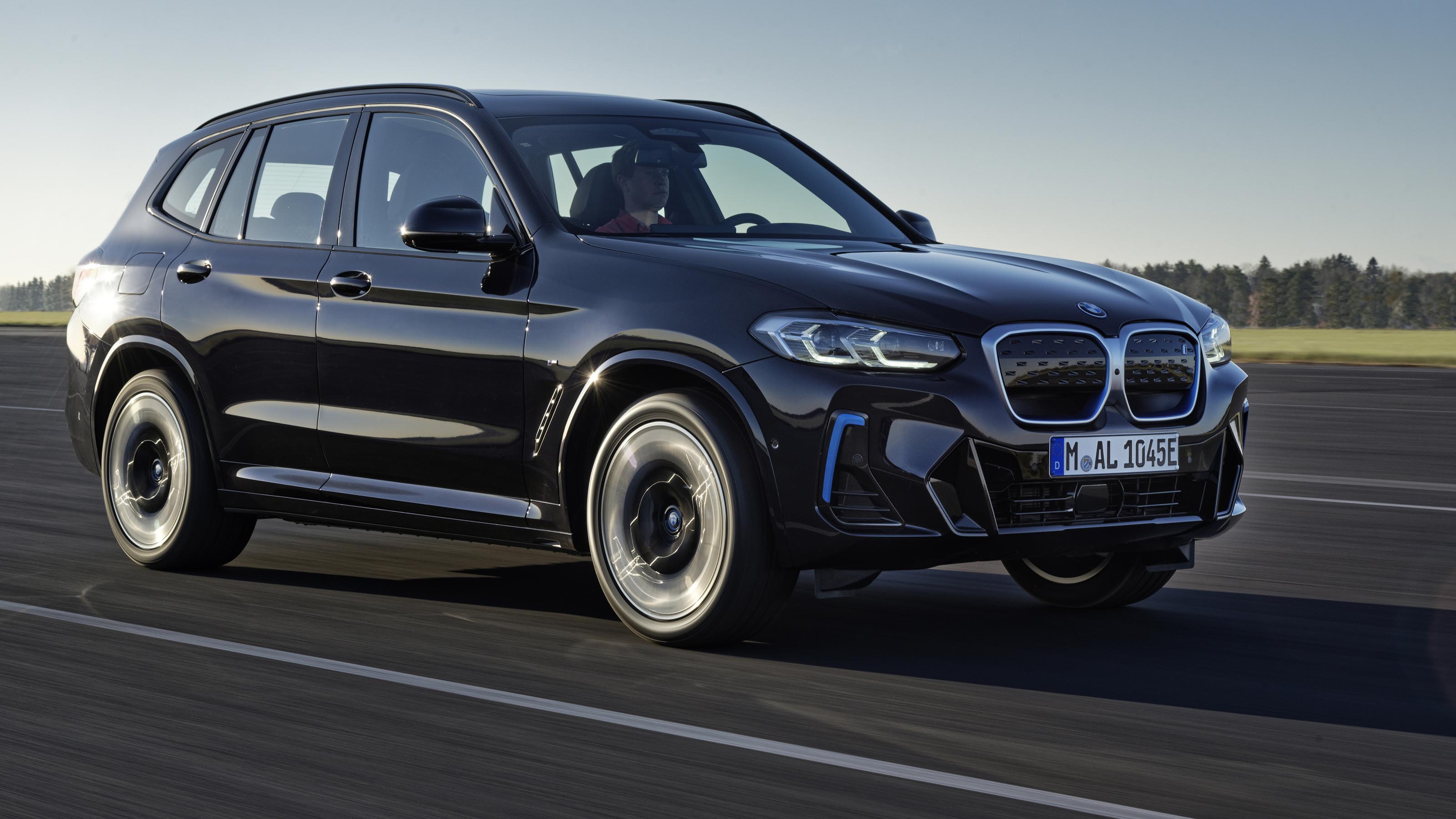  BMW iX3 facelift