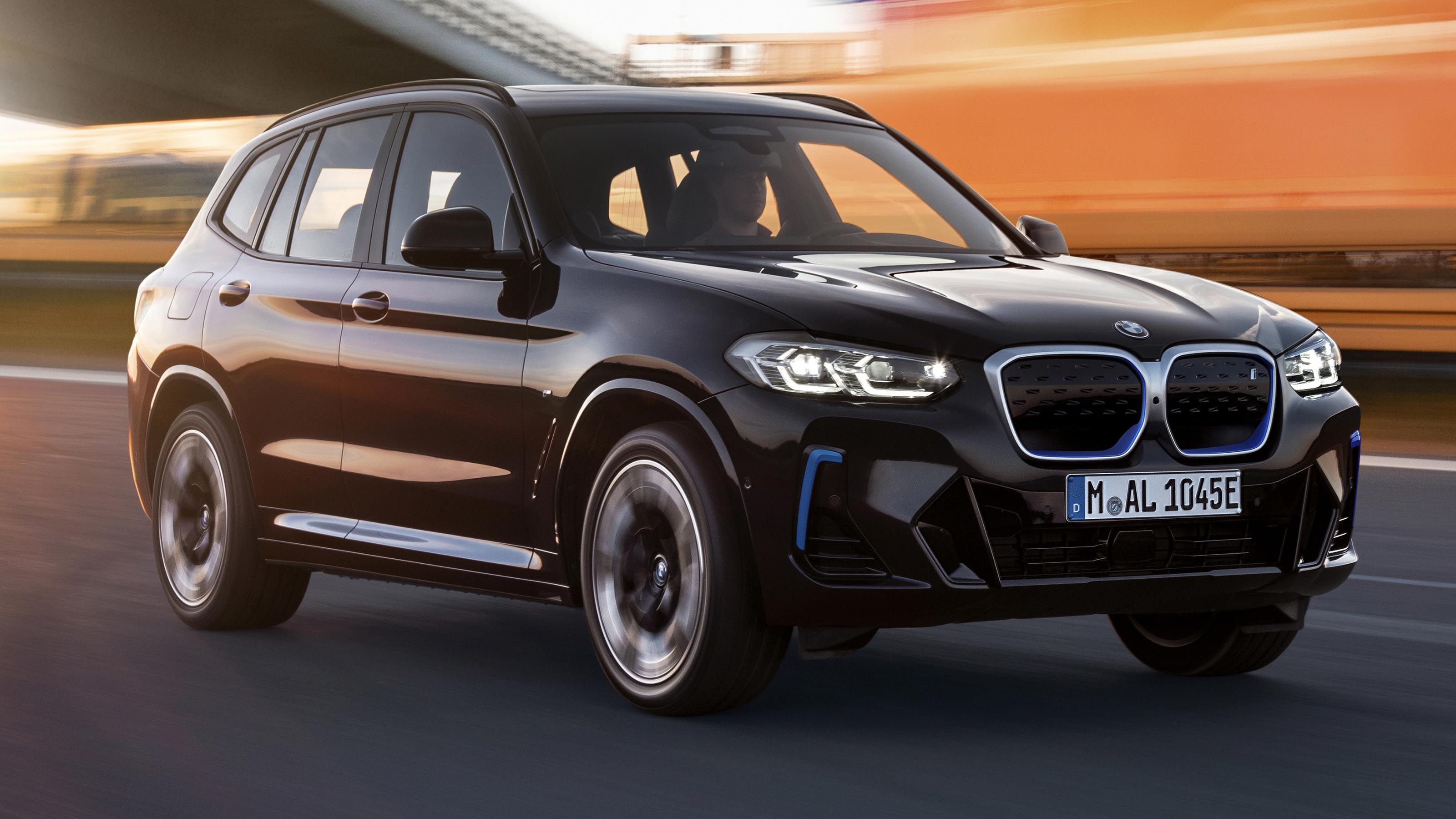 BMW iX3 facelift