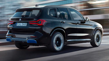 BMW iX3 facelift
