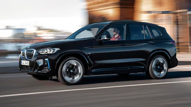 BMW iX3 facelift