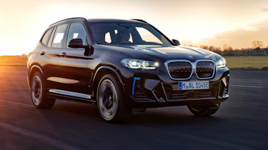 BMW iX3 facelift