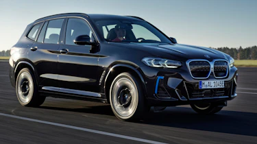BMW iX3 facelift