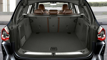 BMW iX3 facelift