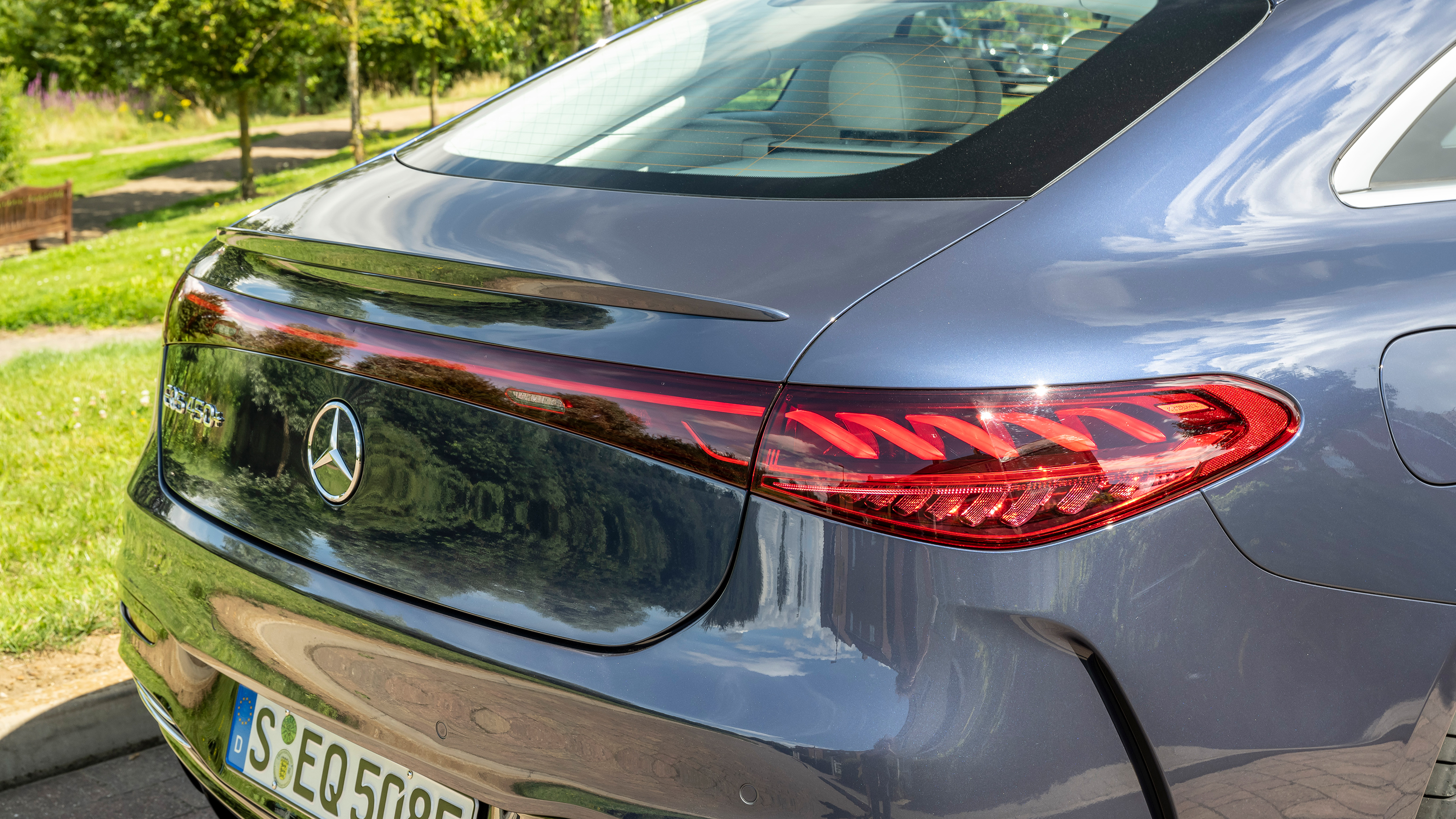 Mercedes EQS