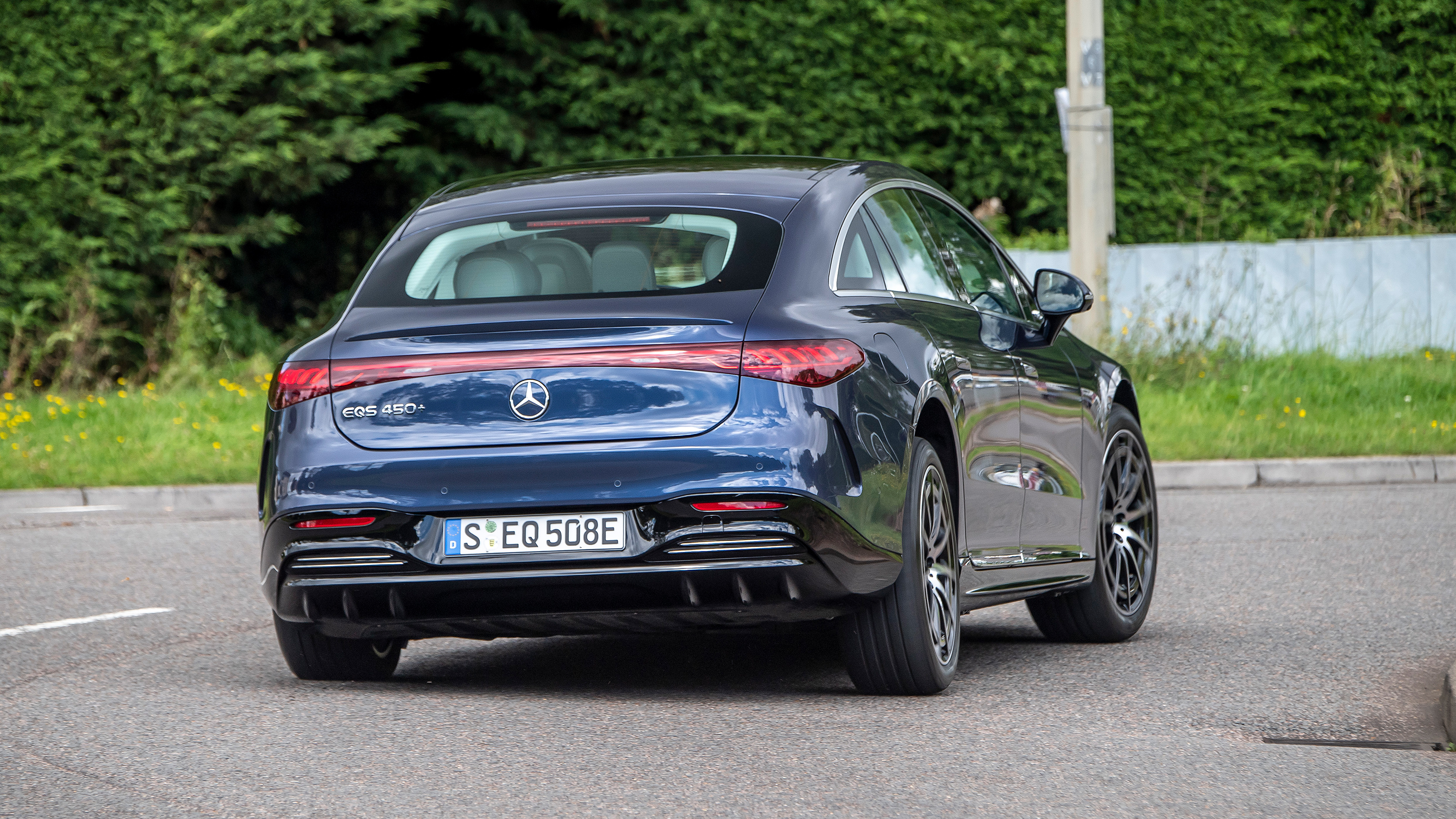 Mercedes EQS