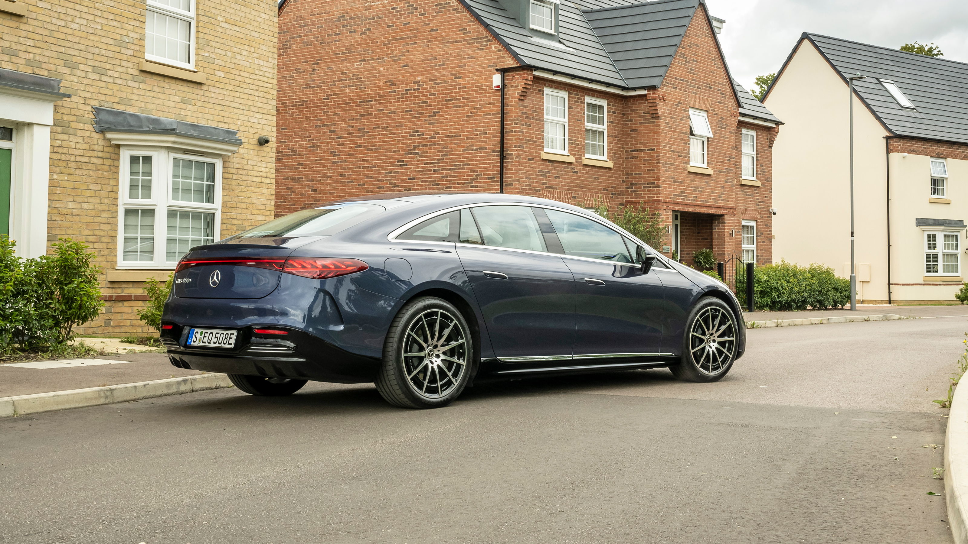 Mercedes EQS