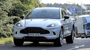 Aston Martin DBX hybrid