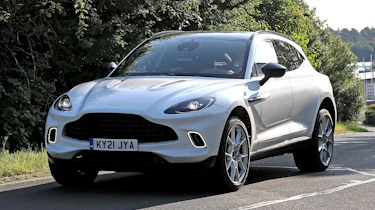 Aston Martin DBX hybrid