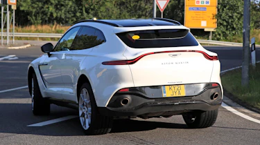 Aston Martin DBX hybrid
