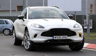 Aston Martin DBX hybrid