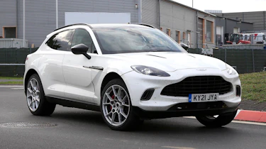 Aston Martin DBX hybrid