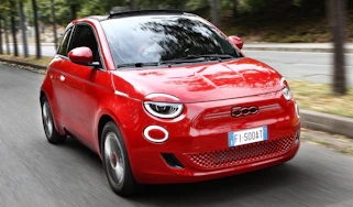 New Fiat 500(RED)