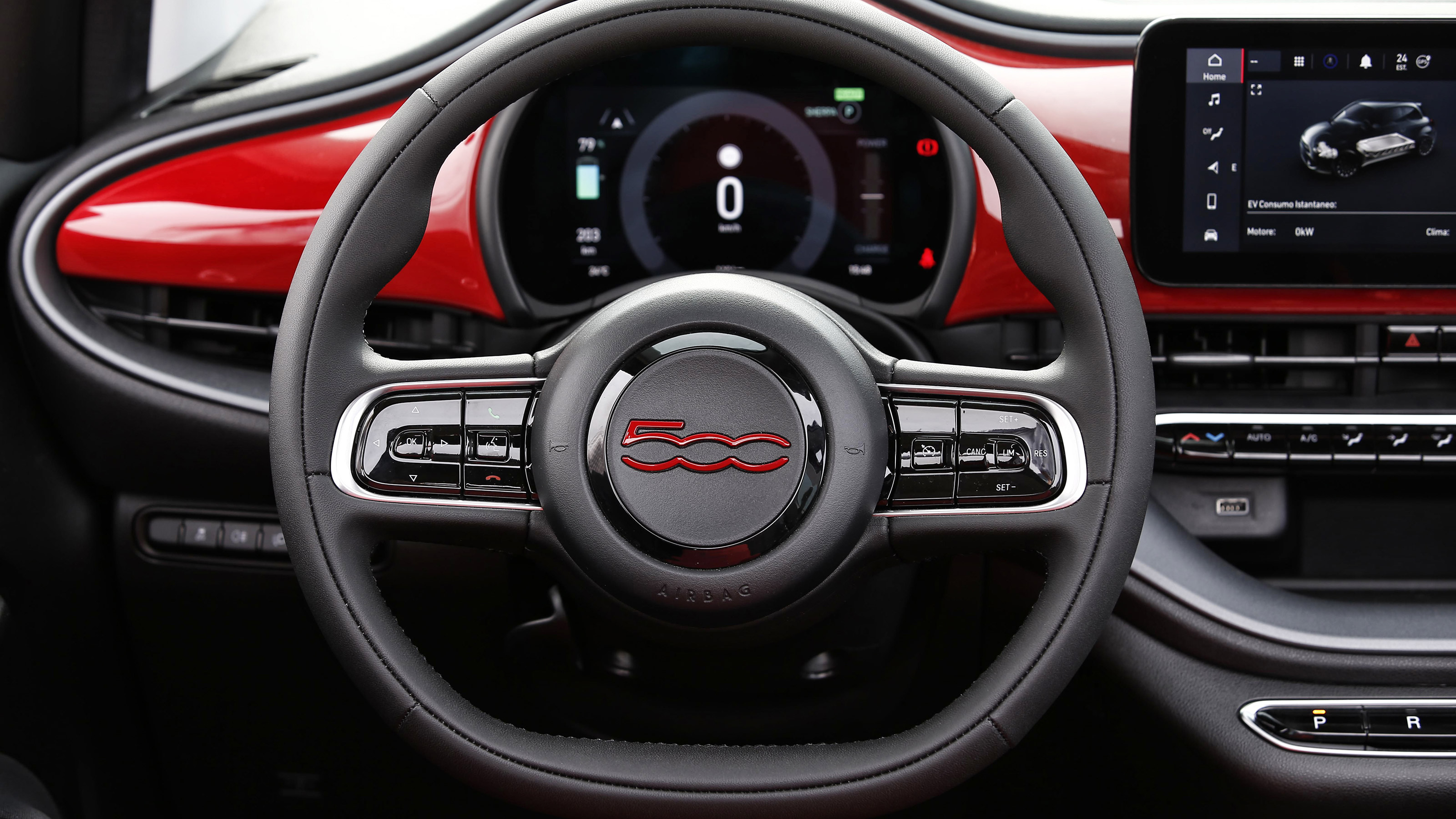 New Fiat 500(RED)