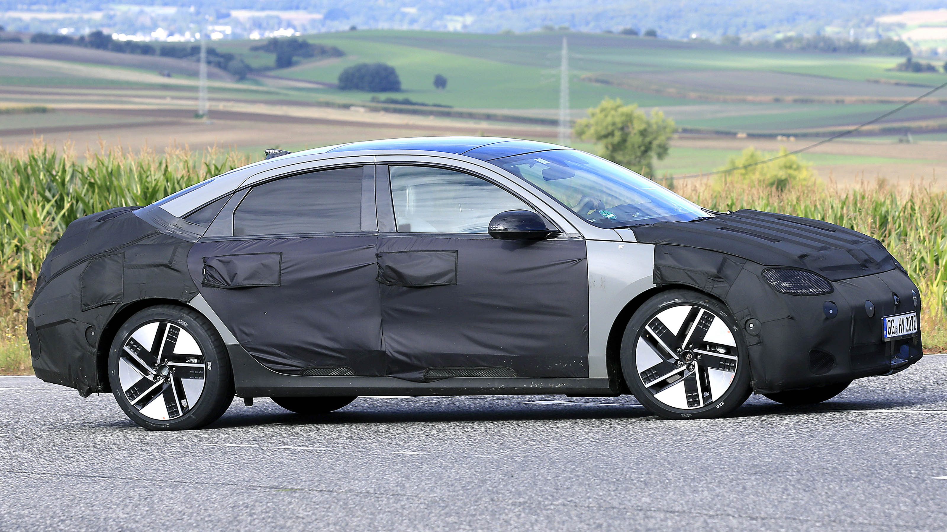 Hyundai Ioniq 6 spied testing