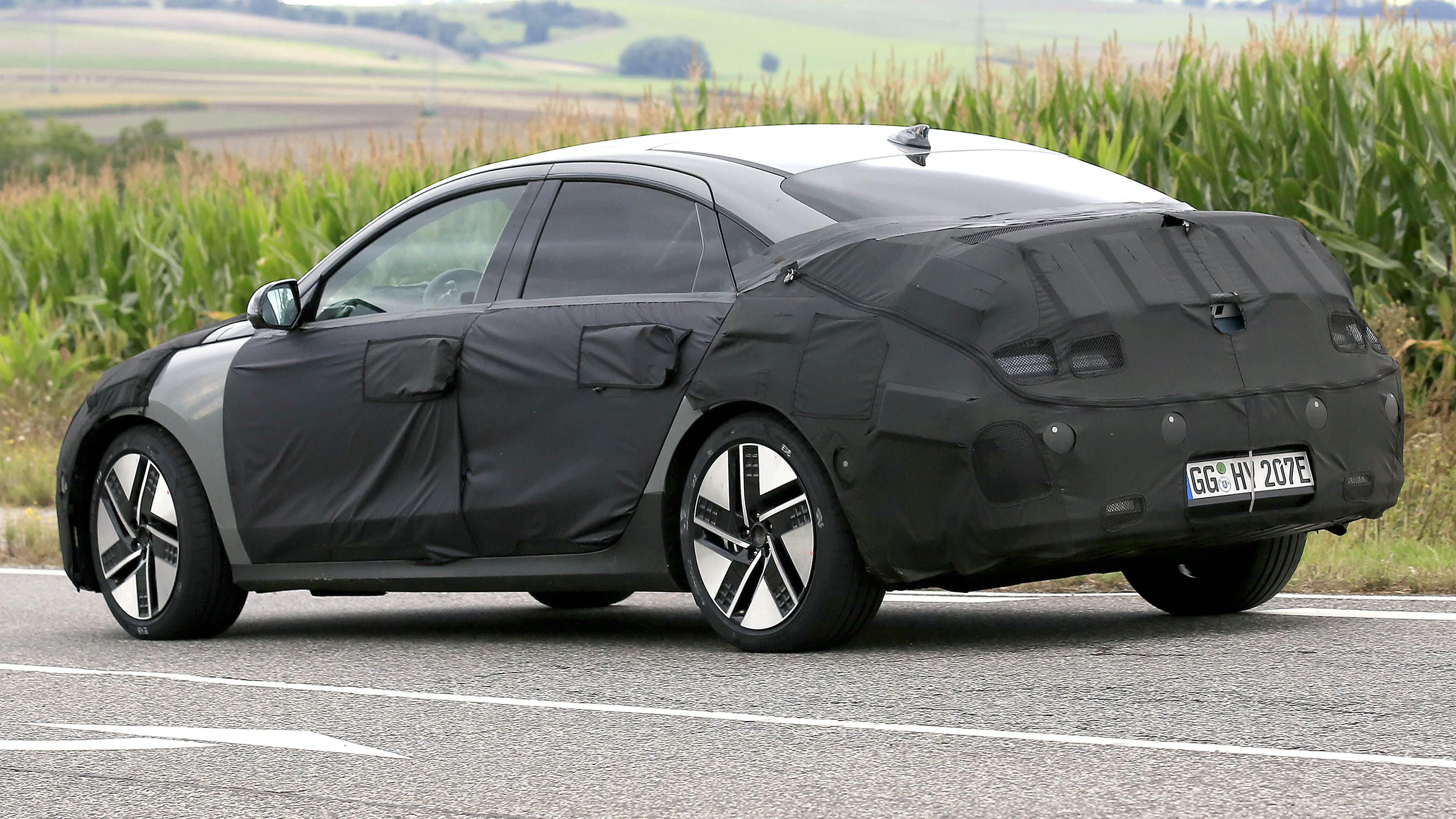 Hyundai Ioniq 6 spied testing
