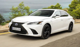 2022 Lexus ES 300h