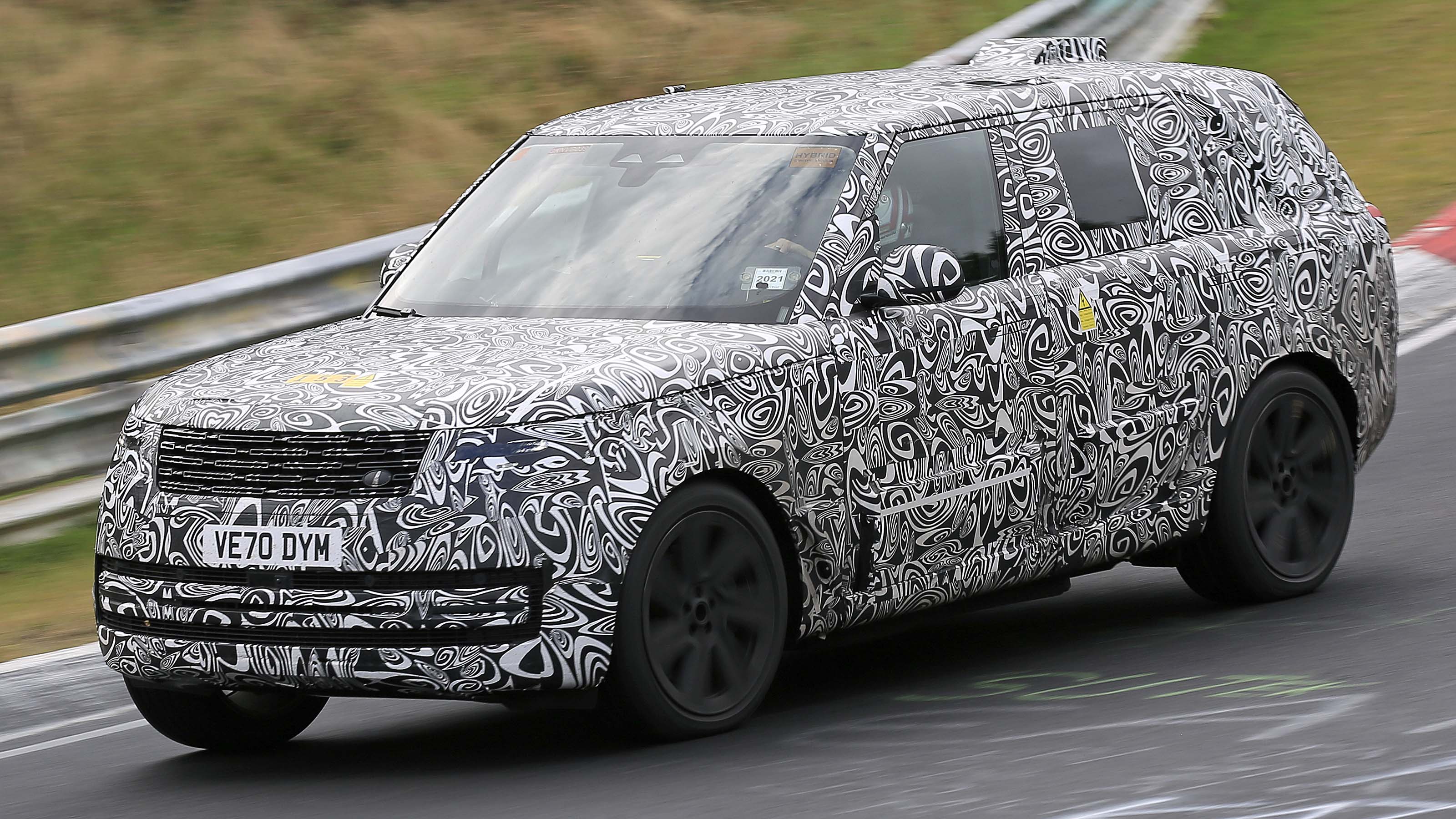 2022 Range Rover PHEV spied testing