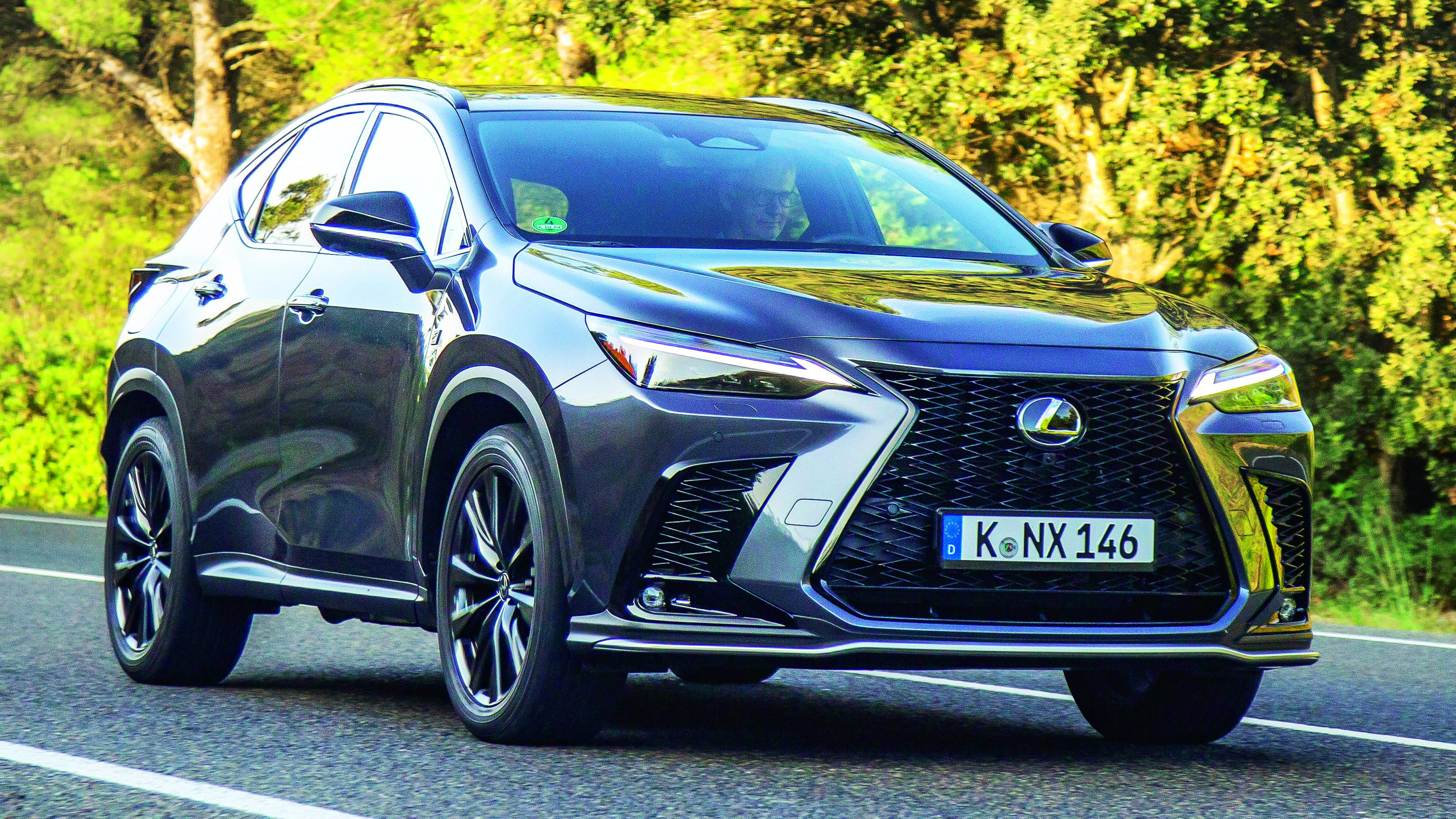 Lexus NX 450h+