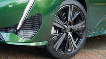 Peugeot 308 Hybrid