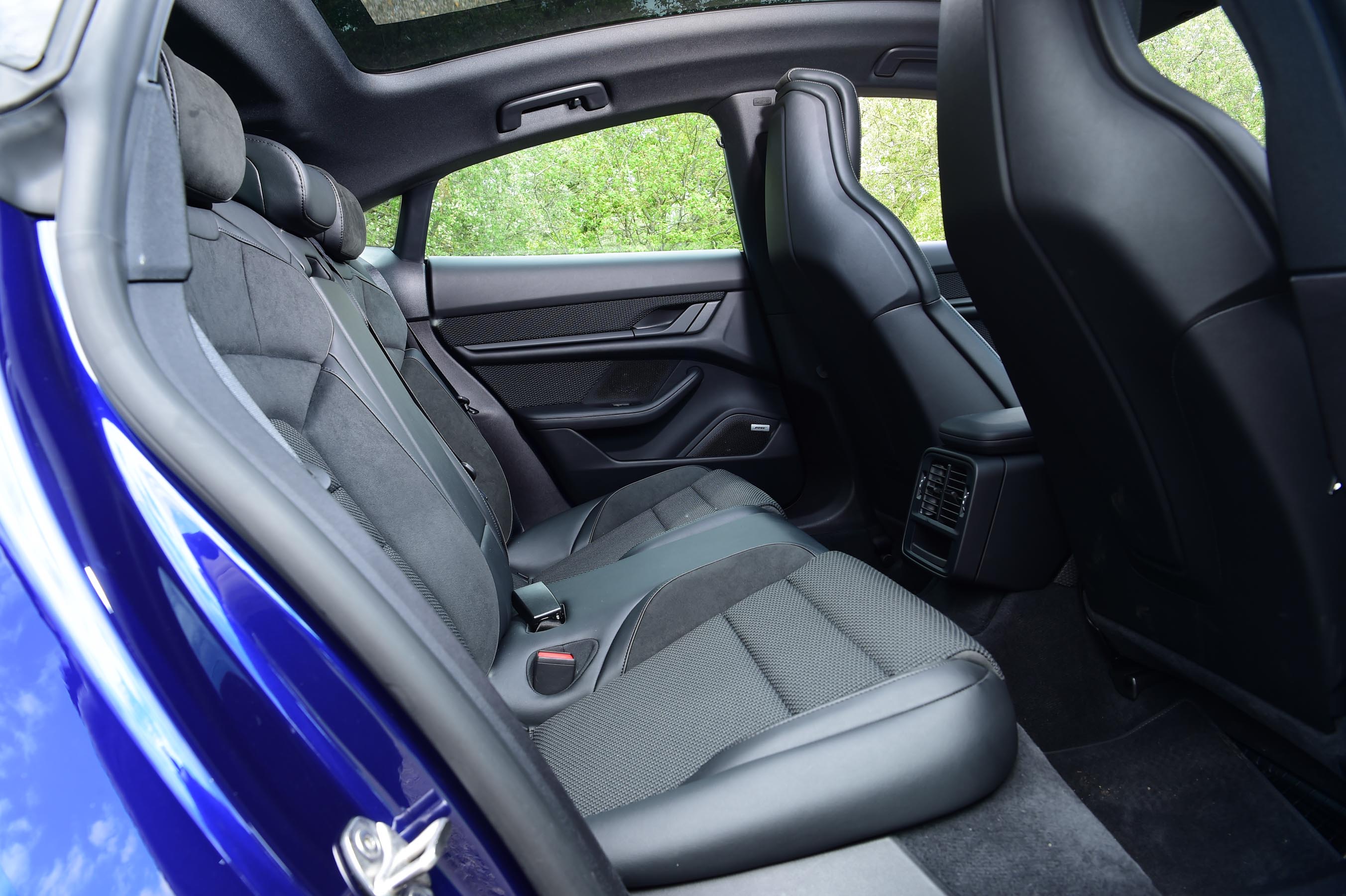 Porsche Taycan 4S