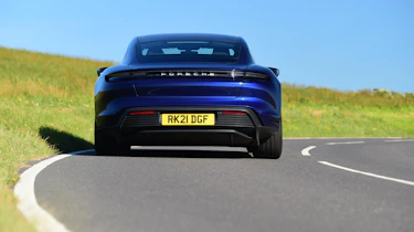 Porsche Taycan 4S