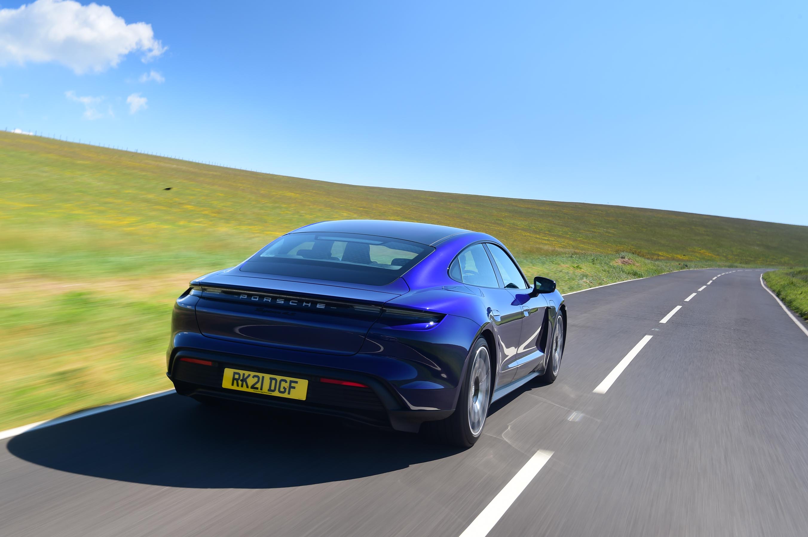 Porsche Taycan 4S